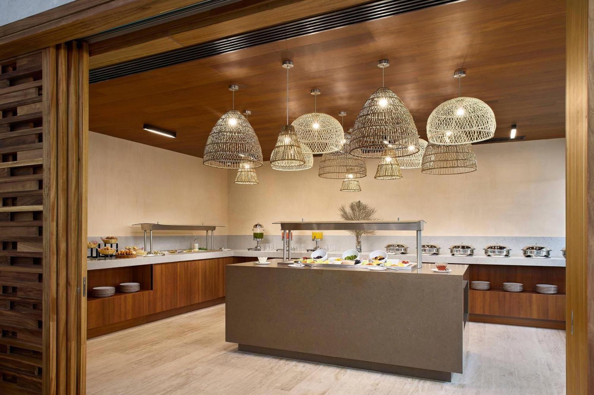 Courtyard By Marriott Merida Downtown Esterno foto